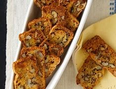 Blue Cheese and Walnut Crisps