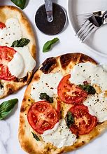 Mozzarella and Tomato Basil Crisps